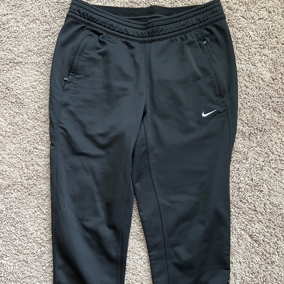 Nike dri fit cropped pants - Picture 1 of 4